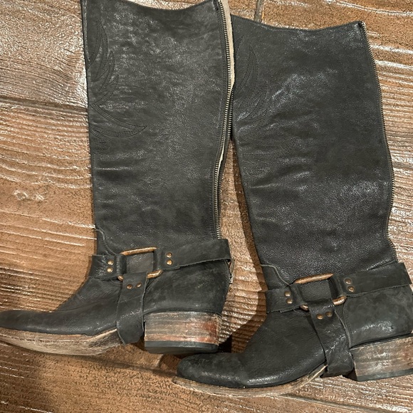 Freebird size 8 - Picture 4 of 4